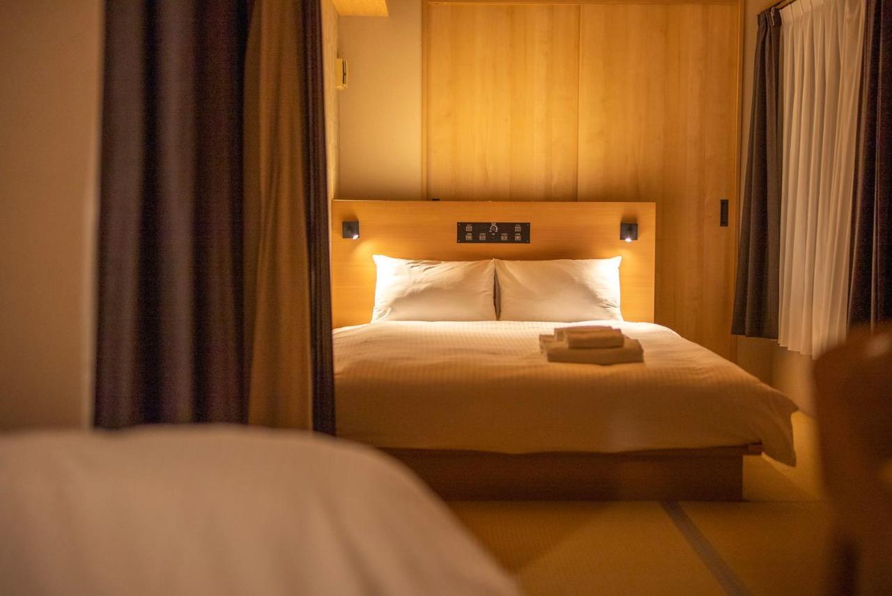 Wellstay Shinsekai Wakyo Ōsaka Extérieur photo